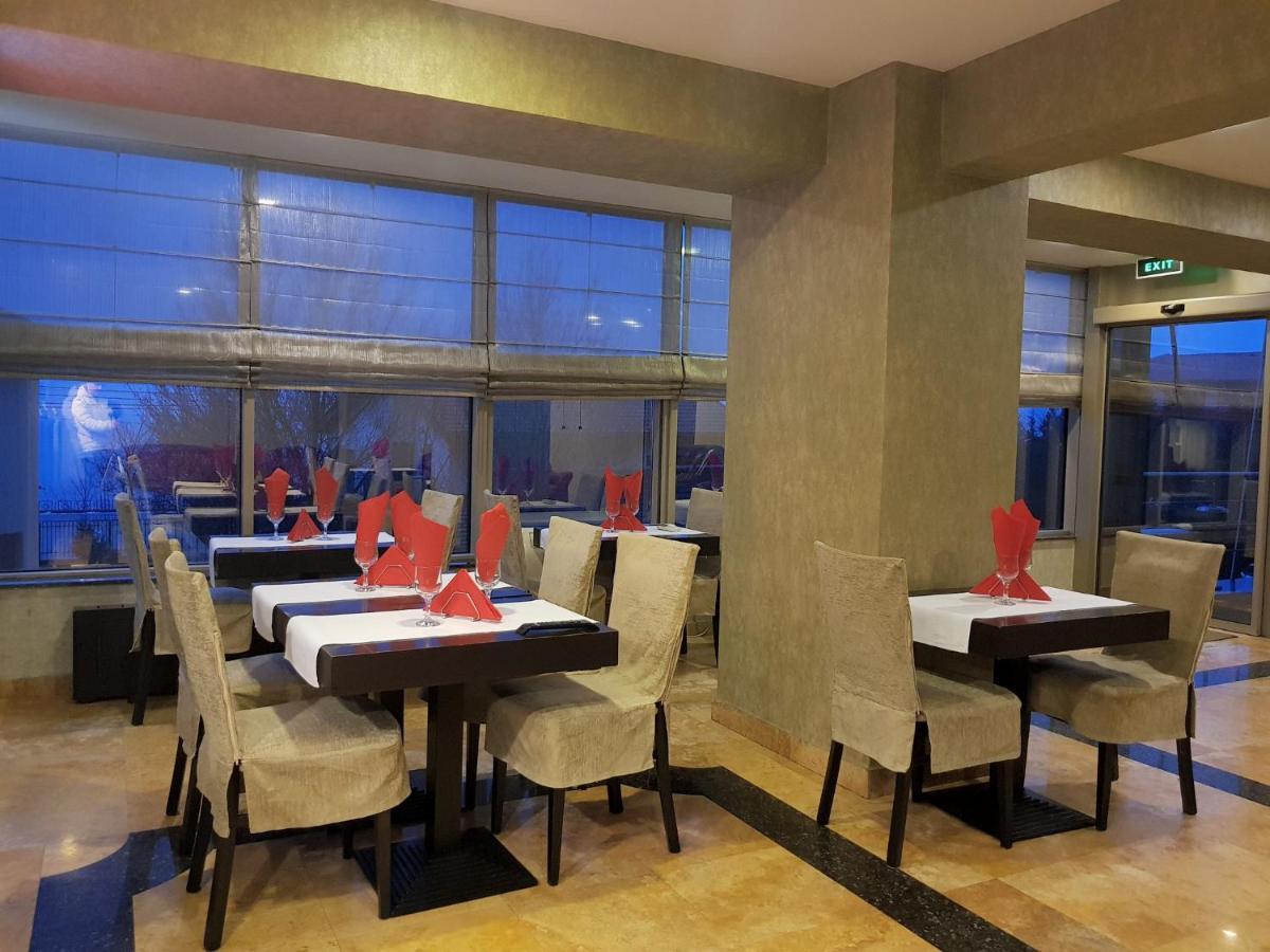 Hotel Royale Galaţi Dış mekan fotoğraf