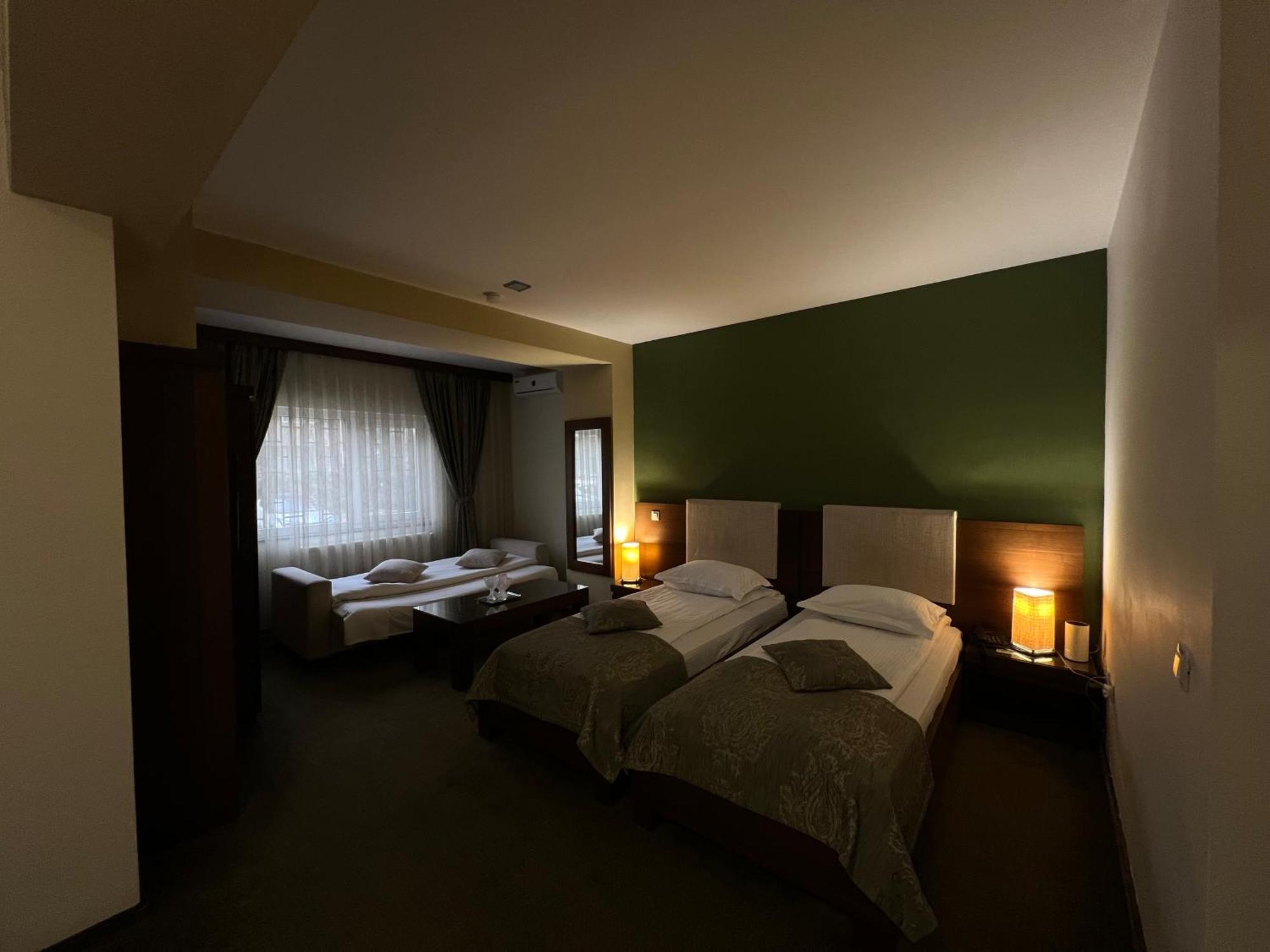 Hotel Royale Galaţi Dış mekan fotoğraf