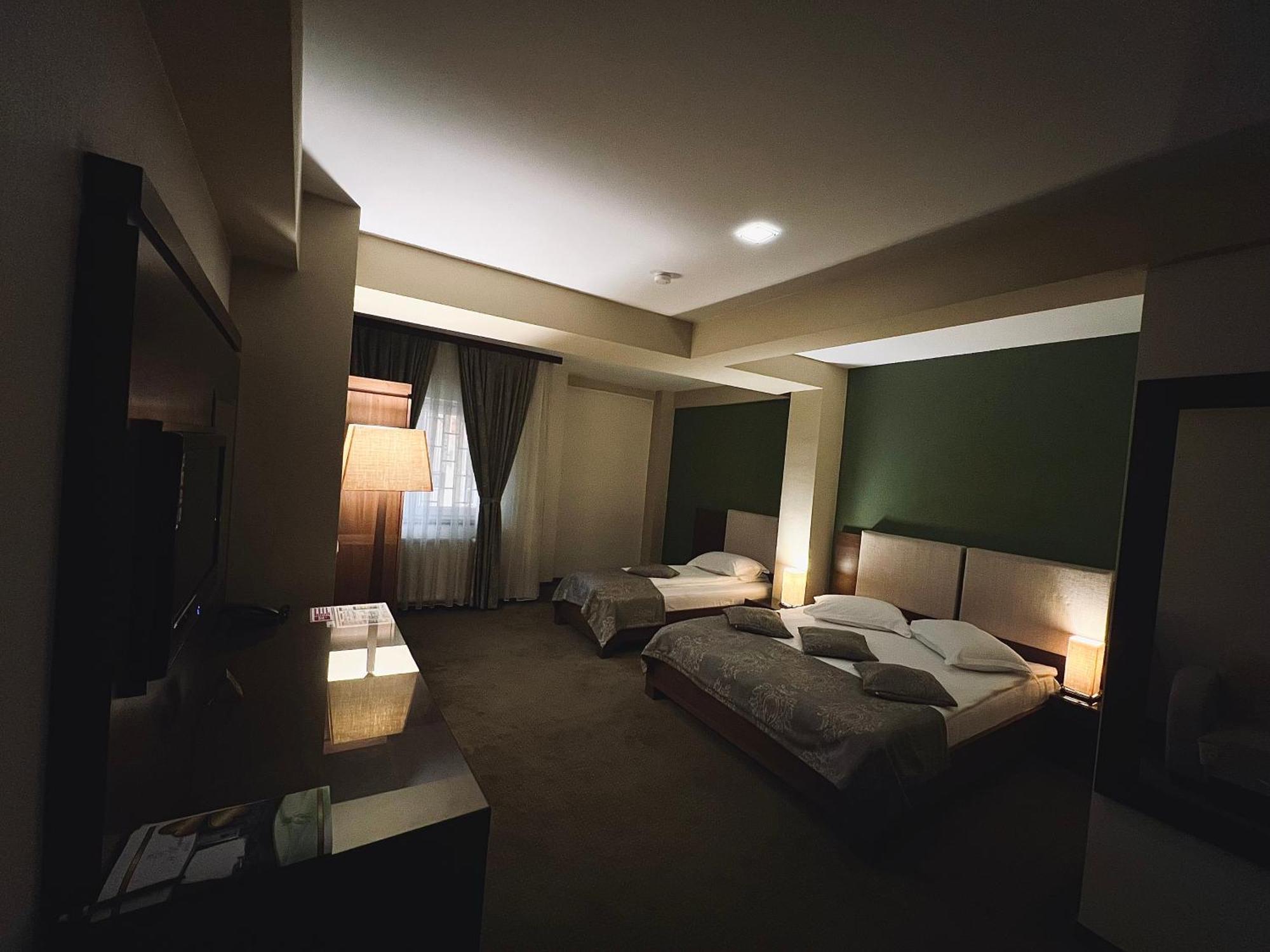 Hotel Royale Galaţi Dış mekan fotoğraf