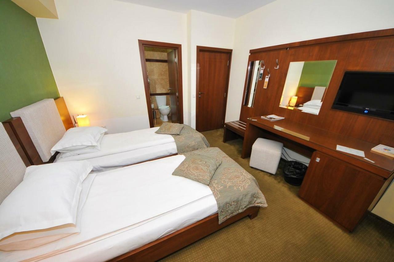 Hotel Royale Galaţi Dış mekan fotoğraf