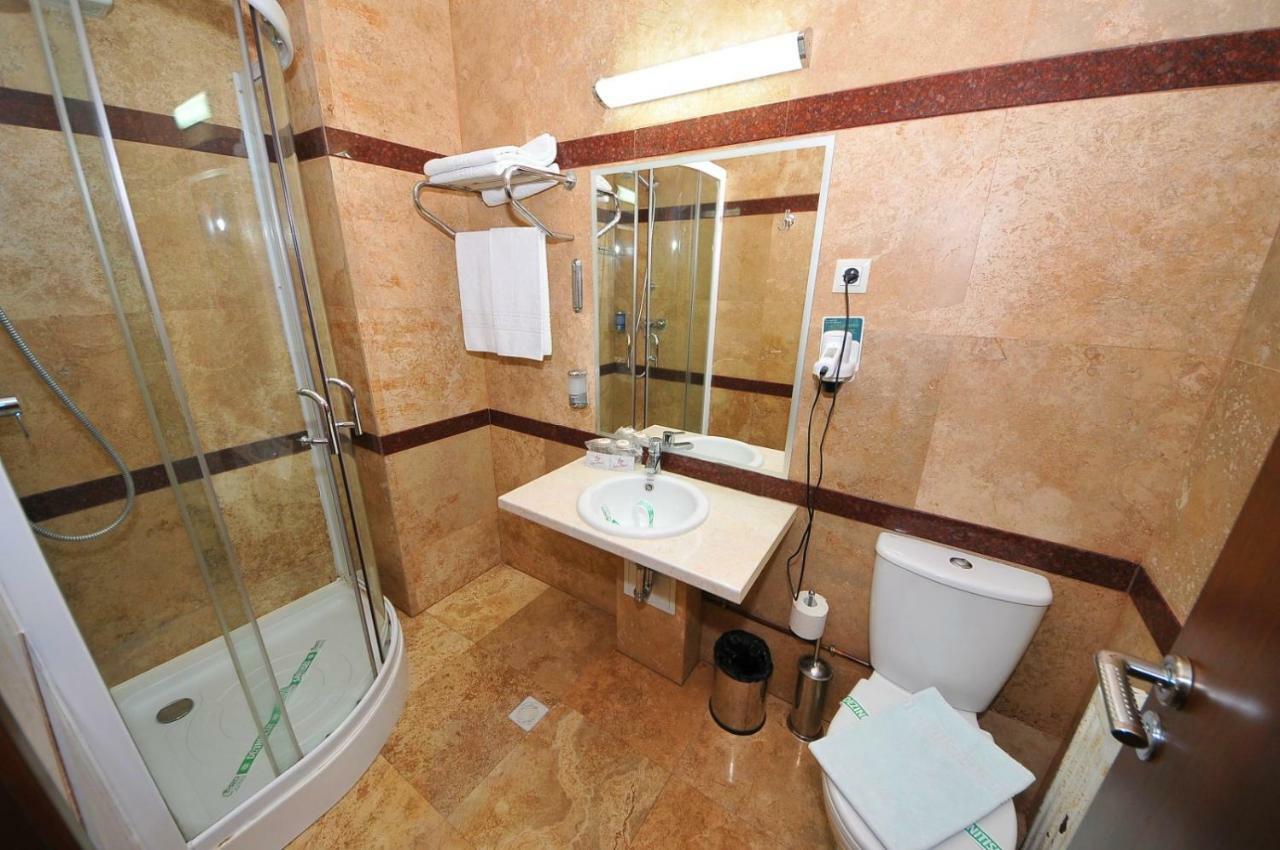 Hotel Royale Galaţi Dış mekan fotoğraf